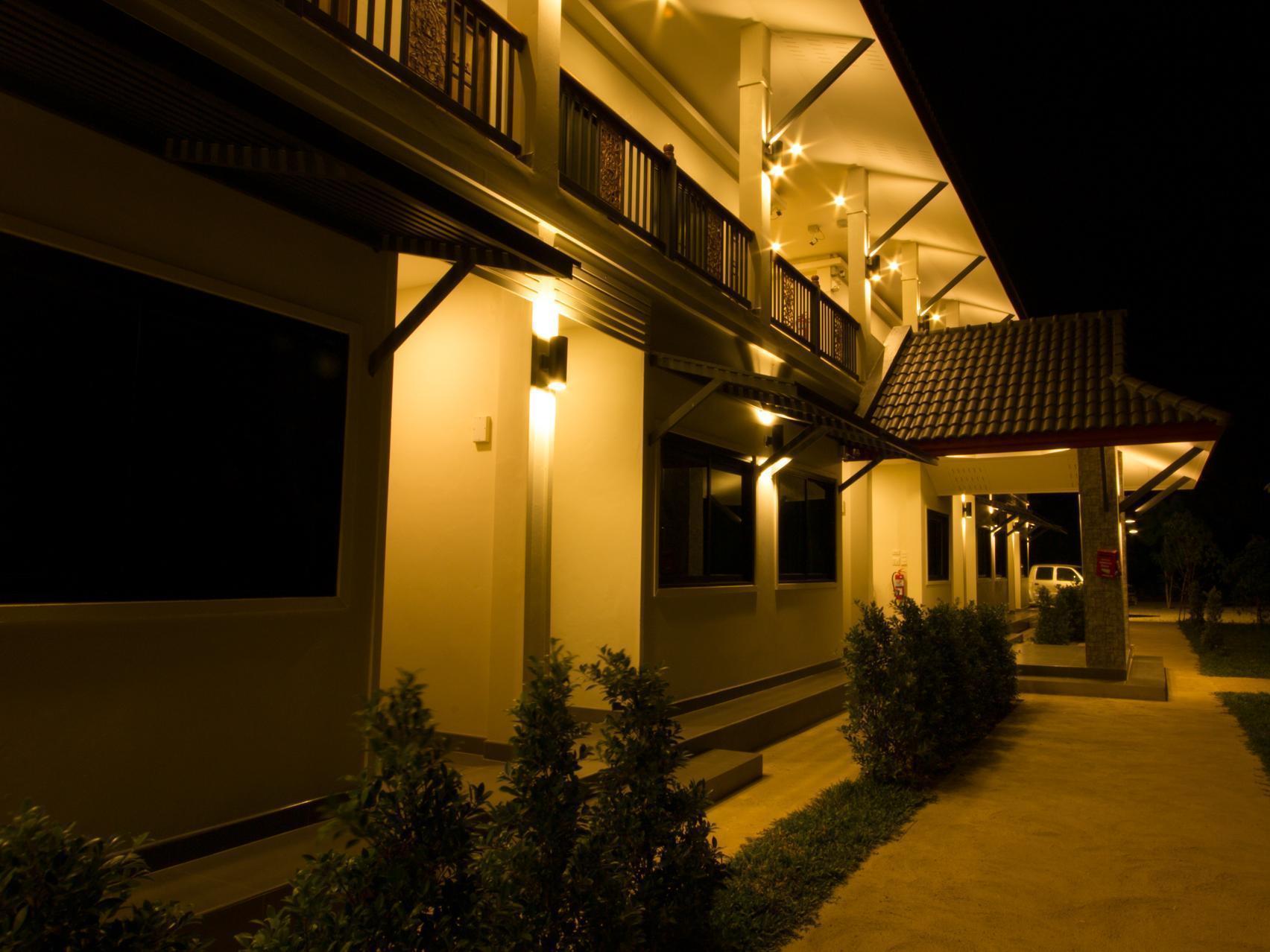 The Rise Resort Σουκοτάι Εξωτερικό φωτογραφία